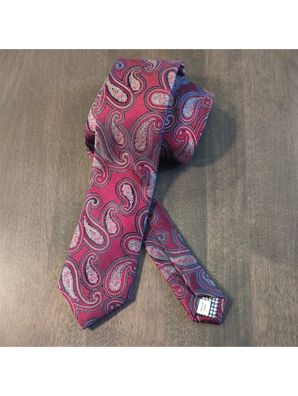 JOS A BANK 1905 Collection 100% Silk Mens NECKTIE Burgundy Dark Red Paisley-NEW